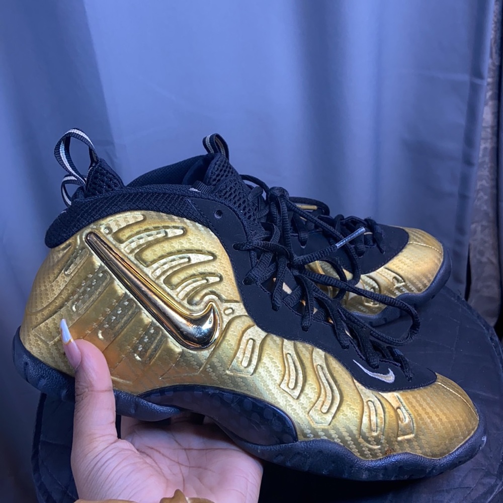 Air Nike Foamposite Pro Metallic Gold